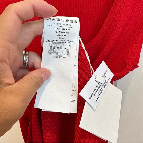 NWOT Max Mara Studio Label-cut Ribbed Knit Top Size: Medium US4/6 Summer/ Fall - Picture 8 of 12